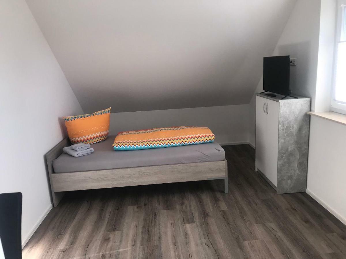 Ferienwohnung Asum Dasing Εξωτερικό φωτογραφία